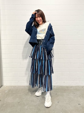 「クセニア・シュナイダー」｜「アイテム（デニムジャケット）」を使った、STさん（レディース・159cm）の夏コーディネート