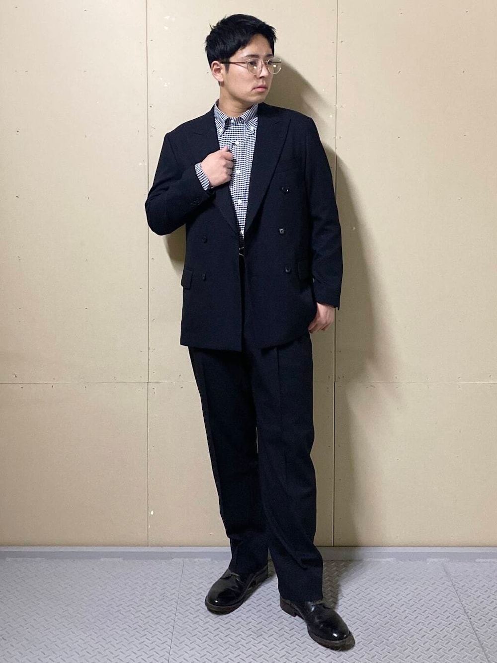 「セットアップ、フォーマル、スーツ、lifestyletailor」｜「URBAN RESEARCH DOORSの『イージーケア』LIFE STYLE TAILOR　マルチスペック CLASSIC OX BDシャツ（シャツ/ブラウス、その他）」を使った、たいようさん（メンズ・168cm）の春コーディネートの1枚目の写真