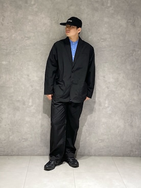「BURLAP OUTFITTER（バーラップアウトフィッター）の『別注』BURLAP OUTFITTER×DOORS　SUPPLEX NYLON 2B JACKET（その他アウター、ブラック系）」を使った、たいようさん（メンズ・170cm）の春コーディネート