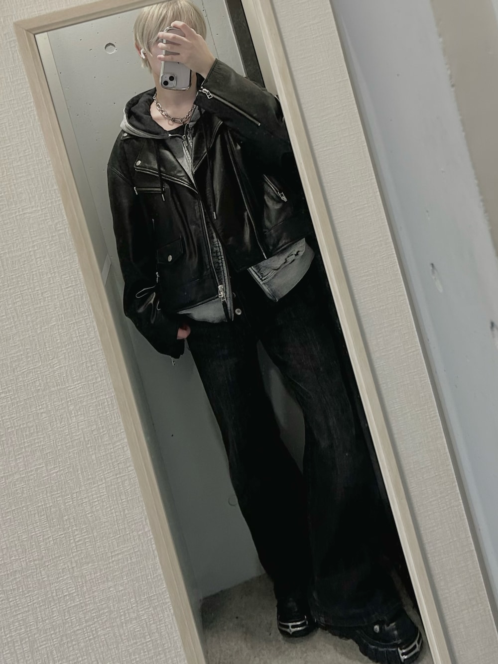 NEW ROCK/ニューロック/M-106-S1を使った人気ファッション