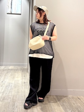 「abahouse mavie（アバハウスマヴィ）の【ヴィンテージ風】ピグメントロゴノースリーブ（Tシャツ/カットソー、ホワイト系）」を使った、natsuki20190601さん（レディース・147cm）の夏コーディネート