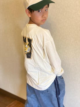 「アイテム（キャップ）」を使った、lukaleo2221さん（キッズ・135cm）の秋コーディネート