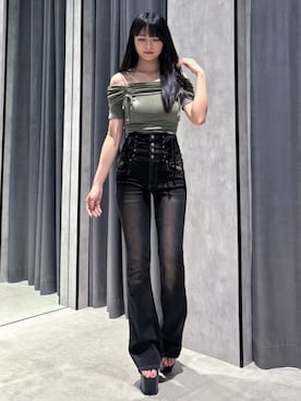 「EMODA（エモダ）のアイテム」を使った、生塩和紗さん（レディース・157cm）の夏コーディネート