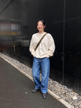 「Saturdays NYC（サタデーズ ニューヨークシティ ）のアイテム（スウェット）」を使った、EMIさん（レディース・165cm）の春コーディネート