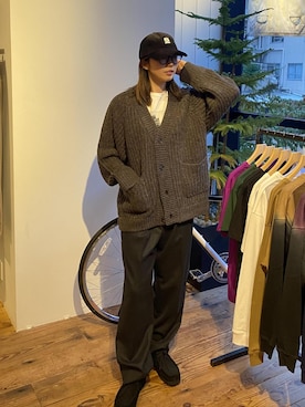 「Saturdays NYC（サタデーズ ニューヨークシティ ）のアイテム（キャップ）」を使った、EMIさん（レディース・165cm）の秋コーディネート