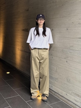 「Saturdays NYC（サタデーズ ニューヨークシティ ）のRandall Stripe Relaxed SS Tee（Tシャツ/カットソー、ホワイト系）」を使った、EMIさん（レディース・165cm）の夏コーディネート