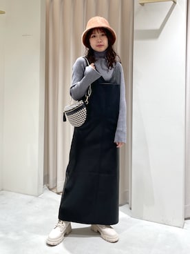 「タートルネック」｜「アイテム（ボディバッグ/ウエストポーチ）」を使った、harunaさん（レディース・149cm）の秋コーディネート