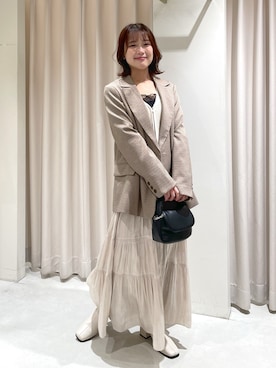 「FREE'S MART（フリーズマート）の◇シャイニーティアードスカート（スカート、ホワイト系）」を使った、harunaさん（レディース・149cm）の冬コーディネート