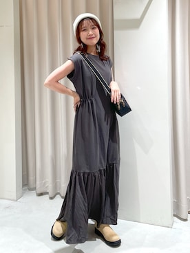 「ブルべ夏」｜「アイテム（ニットキャップ/ビーニー）」を使った、harunaさん（レディース・149cm）の秋コーディネート