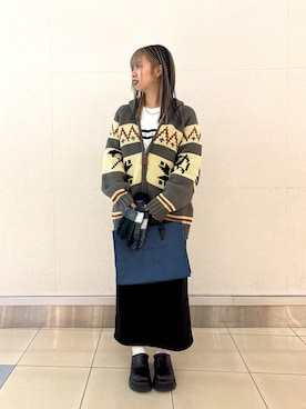 「アイテム（手袋）」を使った、アーノルドパーマー@モラージュ菖蒲店さん（レディース・160cm）の冬コーディネート