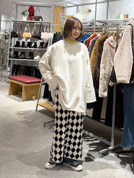 「アイテム（スウェット）」を使った、なつきさん（レディース・157cm・20代）の秋コーディネート