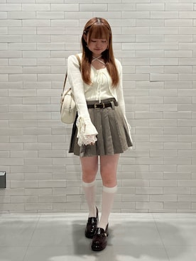 「アイテム（ローファー）」を使った、𝕥𝕠𝕞𝕠𝕜𝕒さん（レディース・149cm）の秋コーディネート
