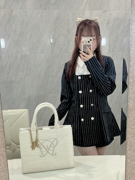 「アイテム（ノーカラージャケット）」を使った、𝕥𝕠𝕞𝕠𝕜𝕒さん（レディース・149cm）の秋コーディネート