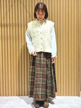 「Samansa Mos2（サマンサ モスモス）の襟刺繍シャーリング前後2WAYブラウス（シャツ/ブラウス）」を使った、あかりさん（レディース・153cm）の秋コーディネート