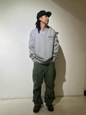 「AVIREX（アヴィレックス）のアイテム（スウェット）」を使った、tomoさん（メンズ・173cm）の冬コーディネート