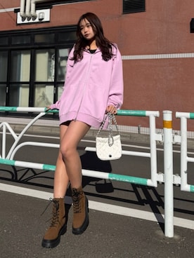 「EVRIS（エヴリス）のアイテム（トップス）」を使った、Meiriさん（レディース・161cm）の春コーディネート