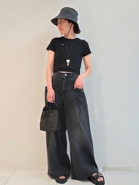 「GANNI」｜「アイテム（アクセサリー）」を使った、enokiさん（レディース・157cm）の春コーディネート