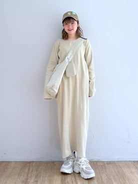 「LOWRYS FARM（ローリーズファーム）のLFポーチツキショルダー 284037（ショルダーバッグ）」を使った、Riiinaさん（レディース・152cm）の冬コーディネート