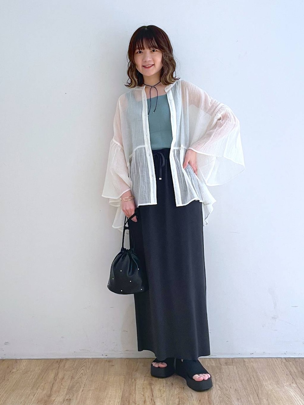 Riiina(LOWRYS FARM 本部)｜LOWRYS FARMのスカートを使ったコーディネート - WEAR