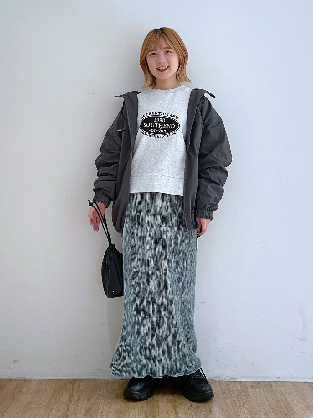 Riiina(LOWRYS FARM 本部)｜LOWRYS FARMのショルダーバッグを使ったコーディネート - WEAR