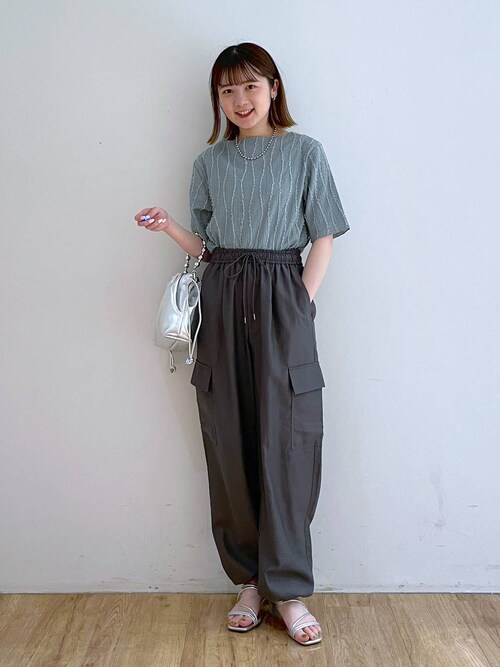 LOWRYS FARM 本部Riiinaさんのカーゴパンツを使ったコーディネート - ZOZOTOWN