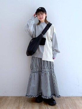 「LOWRYS FARM（ローリーズファーム）のLFポーチツキショルダー 284037（ショルダーバッグ）」を使った、Riiinaさん（レディース・152cm）の春コーディネート