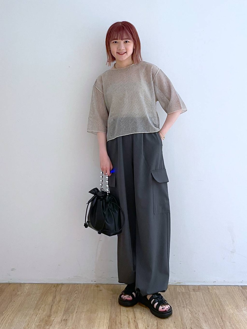 Riiina(LOWRYS FARM 本部)｜LOWRYS FARMのスラックスを使ったコーディネート - WEAR