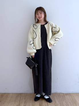 「LOWRYS FARM（ローリーズファーム）のパウダーブリーチリメイクワンピース308142（ワンピース）」を使った、Riiinaさん（レディース・152cm）の冬コーディネート