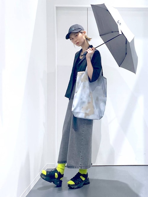 LUGIVA　2WAYデニムジャンスカ　新品未使用タグ付き　ジャンパースカート item_143417_main_82_1727746212.jpg