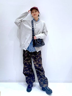 「LAKOLE（ラコレ）のケミカルウォッシュシャツ長袖 / 140262（シャツ/ブラウス）」を使った、yuuuriiiさん（レディース・172cm）の秋コーディネート