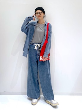 「LAKOLE（ラコレ）のケミカルウォッシュシャツ長袖 / 140262（シャツ/ブラウス）」を使った、yuuuriiiさん（レディース・172cm）の秋コーディネート