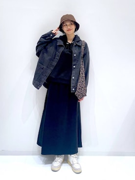 「LAKOLE（ラコレ）のビックシルエットデニムジャケット / 588026（デニムジャケット）」を使った、yuuuriiiさん（レディース・172cm）の秋コーディネート