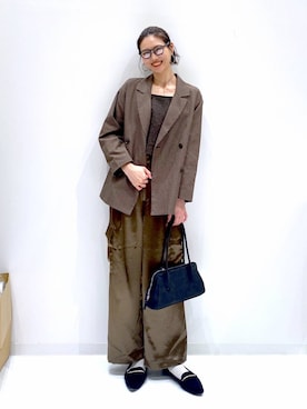 「アイテム（テーラードジャケット）」を使った、yuuuriiiさん（レディース・172cm）の秋コーディネート