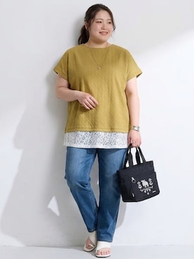 「アイテム（チノパンツ、ブルー系）」を使った、nissen AI Modelsさん（レディース・160cm）の夏コーディネート
