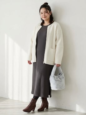 「nissen（ニッセン）のアイテム」を使った、nissen AI Modelsさん（レディース・160cm）の秋コーディネート