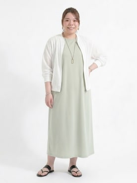 「nissen（ニッセン）の＜大きいサイズ＞シアーMA-1ブルゾン（MA-1、ホワイト系）」を使った、nissen AI Modelsさん（レディース・160cm）の春コーディネート