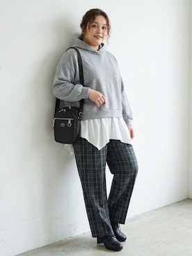 nissen AI Modelsさん（レディース・160cm）の秋コーディネート