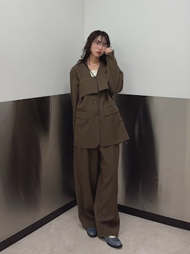 「アイテム（ローファー、ブルー系）」を使った、みおさん（レディース・157cm）の秋コーディネート