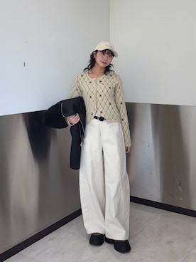 「KBF（ケイビーエフ）のチャンキーソールパファースリッポン（スニーカー）」を使った、みおさん（レディース・157cm）の秋コーディネート