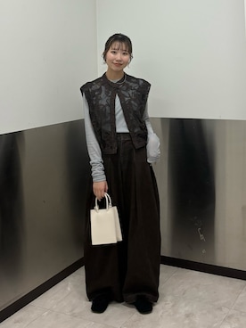 「KBF（ケイビーエフ）のバテンレースコンパクトシャツ（シャツ/ブラウス、ブラウン系）」を使った、みおさん（レディース・157cm）の春コーディネート