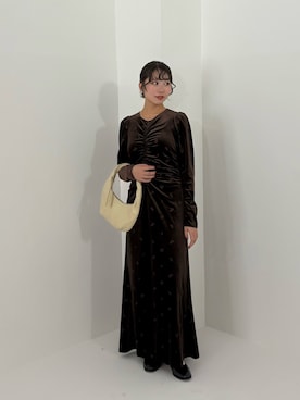 「アイテム（ワンピース/ドレス）」を使った、みおさん（レディース・157cm）の秋コーディネート