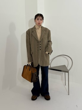 「アイテム（テーラードジャケット）」を使った、みおさん（レディース・157cm）の秋コーディネート