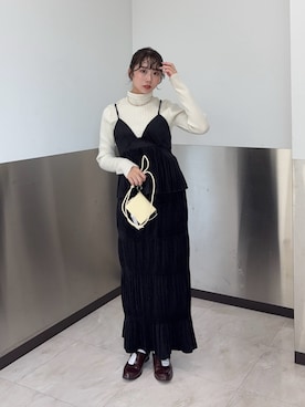 「アイテム（財布、ベージュ系）」を使った、みおさん（レディース・157cm）の秋コーディネート