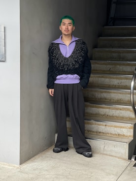 「アイテム（スウェット、パープル系）」を使った、小林優翔さん（メンズ・177cm）の秋コーディネート