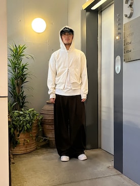 「MASU（エムエーエスユー）のMB MESSAGE CAP（キャップ、ブラック系）」を使った、小林優翔さん（メンズ・177cm）の夏コーディネート