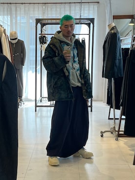 「GARDEN TOKYO（ガーデントウキョウ）のCHEAP MAGIC/チープマジック/CM－002H/CHEAP MEGA SAROUEL（スウェットパンツ、ブルー系）」を使った、小林優翔さん（メンズ・177cm）の冬コーディネート