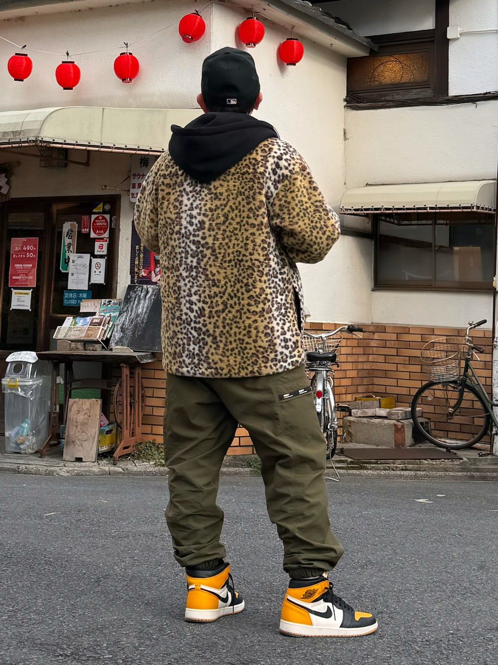 Supreme のジャケット/アウターを使った「レオパード」の人気
