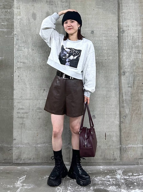 フェイクレザーショートパンツ（その他パンツ）｜PAGEBOY（ページ