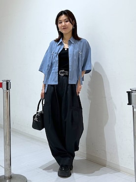 「PAGEBOY（ページボーイ）のプラットチャンキースニーカー（スニーカー、ブラック系）」を使った、ayaさん（レディース・152cm）の春コーディネート