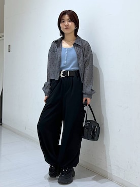 「PAGEBOY（ページボーイ）のプラットチャンキースニーカー（スニーカー、ブラック系）」を使った、ayaさん（レディース・152cm）の夏コーディネート